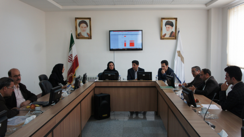 جلسه کمیته هماهنگی گسترش آموزش های علمی کاربردی استان زنجان در تاریخ ۱۶/۲/۹۷ و با موضوع بررسی درخواست دوره مراکز علمی کاربردی استان زنجان برای پذیرش مهر ماه ۹۷ برگزار شد.