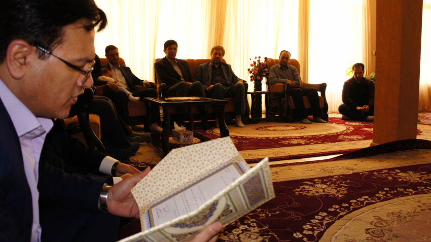 تجدید میثاق رئیس، کارکنان دانشگاه جامع علمی کاربردی استان زنجان و مدیر کل بنیاد شهید و امور ایثارگر استان زنجان با خانواده شهید مدافع حرم
