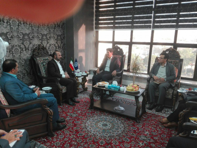 دیدار رئیس و معاونین دانشگاه با مهندس علمدار مدیریت شعب بانک تجارت استان زنجان.