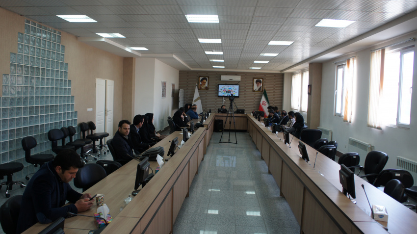 کارگاه تخصصی جوانان و سواد رسانه ای، در سالن کنفرانس دانشگاه جامع علمی کاربردی استان زنجان برگزار گردید.