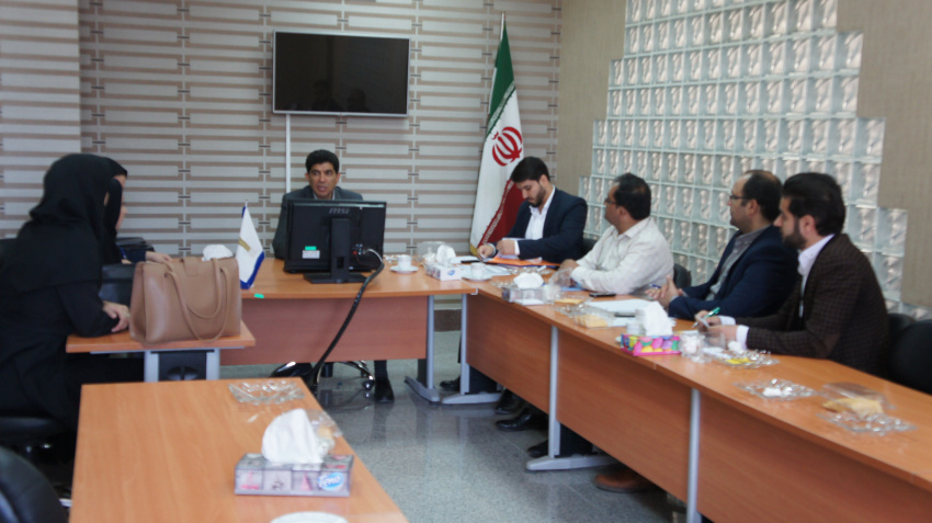 نشست هماهنگی درخواست رشته های مراکز آموزش علمی کاربردی استان زنجان برگزار شد .