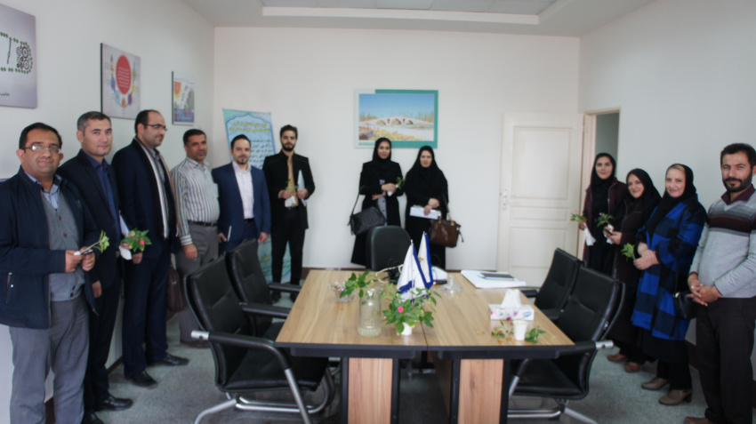 بازدید رئیس واحد استانی به همراه روسای مراکز از کلینیک اشتغال و توسعه کارآفرینی در دانشگاه جامع علمی کاربردی استان زنجان