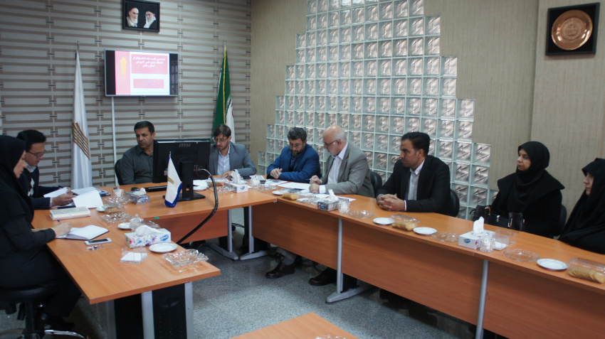 هفدهمین جلسه ستاد شاهد و ایثارگر استان با حضور اعضاء:با دستور کار پرداخت بدهی شاهد و ایثارگر برگزار گردید.
