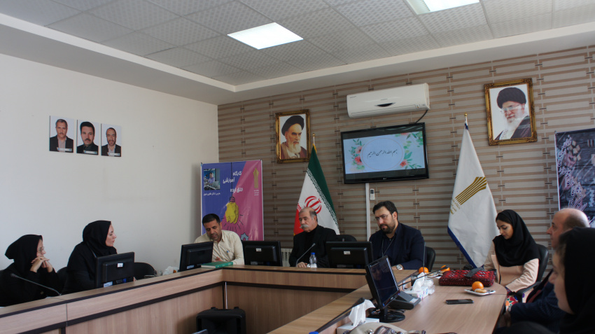 نخستین کمپ کار آفرینی دانشگاه جامع علمی و کاربردی واحد استان زنجان در مورخ ۲۶بهمن شروع به کار کرد.