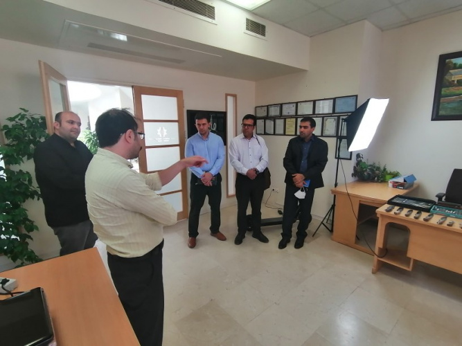 بازدید سرپرست دانشگاه جامع علمی کاربردی استان به همراه روسای مراکز آموزشی و کارشناسان پژوهش و فناوری از پارک علم و فناوری