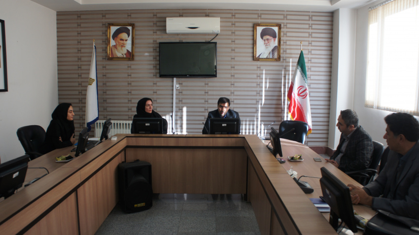 جلسه هیات نظارت و ارزیابی دانشگاه جامع علمی کاربردی استان ساعت ۹ صبح روز دوشنبه ۳۰ آبان با حضور اعضای محترم برگزار شد.