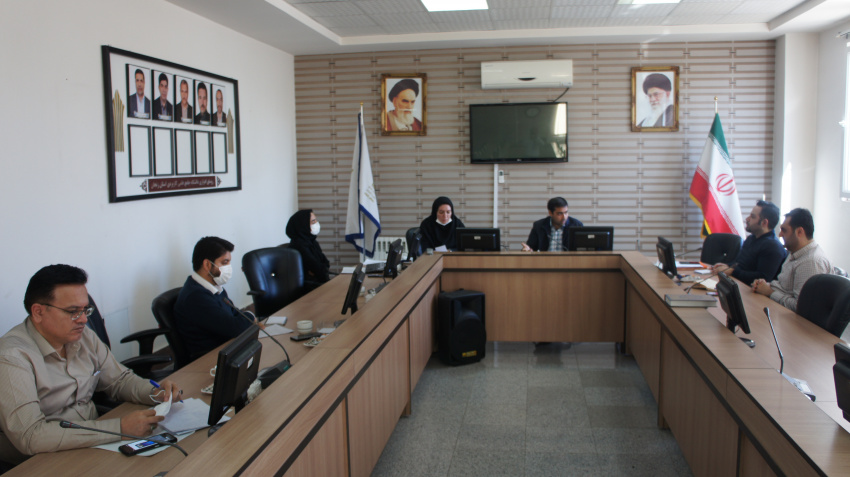 پنجاه و دومین جلسه شورای تعامل و هم اندیشی روسای مراکز علمی کاربردی استان زنجان برگزار شد .