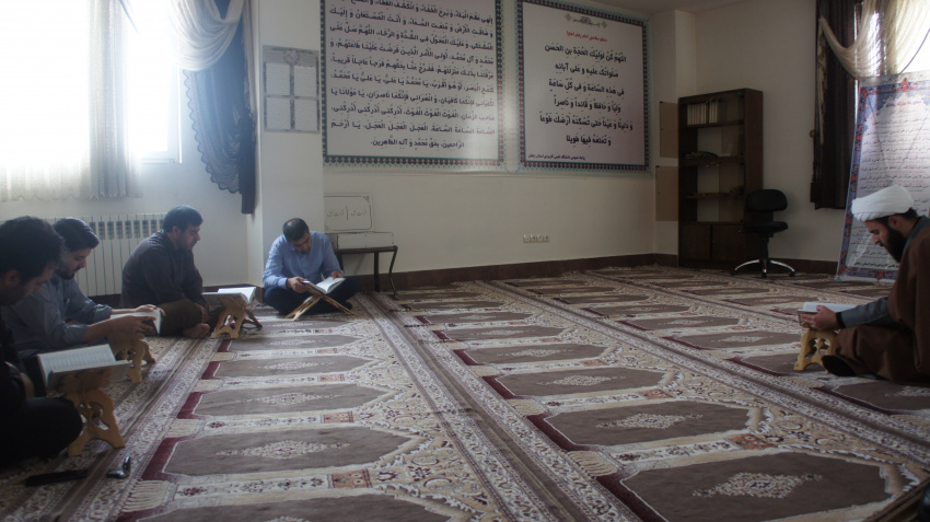 گزارش تصویری جزء خوانی قرآن کریم ویژه ماه مبارک رمضان در واحد استانی زنجان