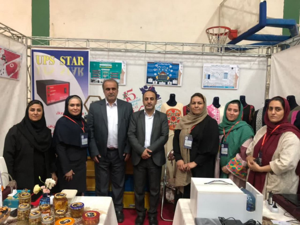 کسب عنوان توسط نمایشگاه مفاخر انجمن علمی دانشجویی علوم انسانی مرکز آموزش علمی کاربردی جهاد دانشگاهی استان زنجان در پانزدهمین جشنواره حرکت دانشگاه­ های کشور
