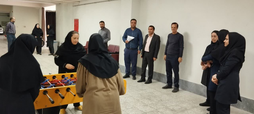 برگزاری مسابقات ورزشی کارکنان دانشگاه جامع علمی کاربردی استان زنجان( واحد استانی و مراکز آموزشی) به مناسبت گرامیداشت هفته تربیت بدنی به روایت تصویر