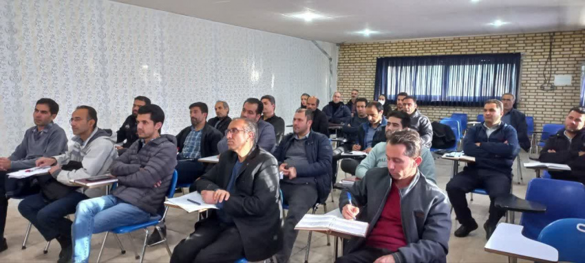 کارگاه آموزشی خلاقیت و کار آفرینی در دانشگاه جامع علمی کاربردی استان زنجان برگزار شد