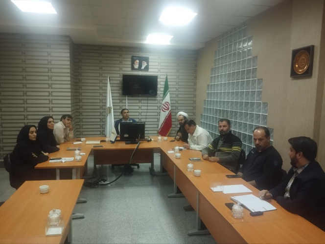 جلسه شورای اداری دانشگاه جامع علمی کاربردی استان با حضور رئیس و همکاران واحد استانی برگزار شد